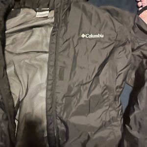 Columbia rain jack-black size M